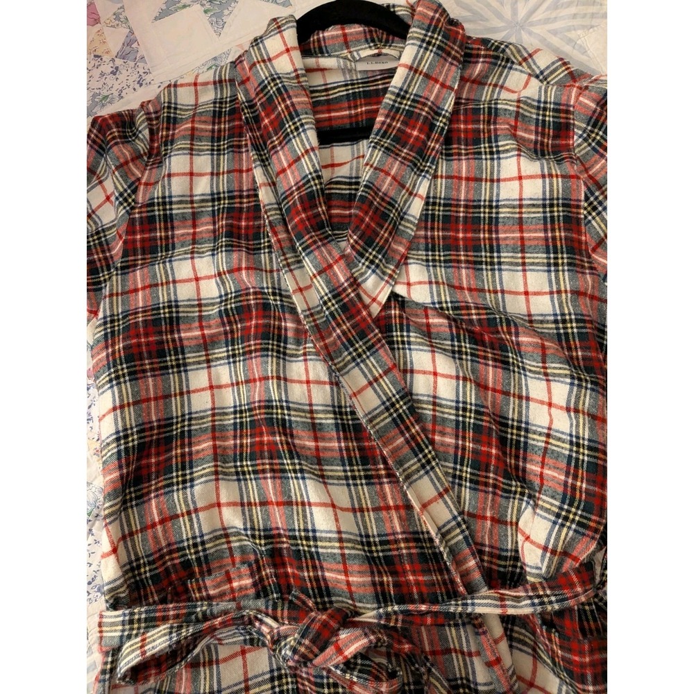 LL Bean Flannel Robe L Natural Red Scotch Plaid Tartan Cabincore Cottage Holiday - Picture 4 of 6
